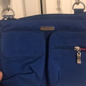 Baggallini crossbody